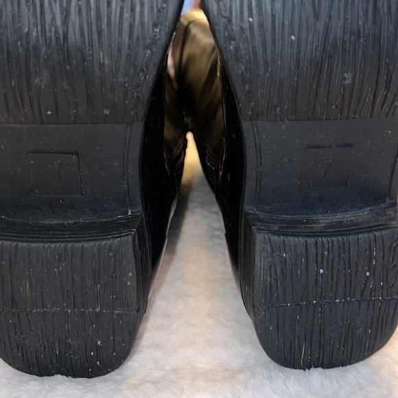 Stormy Womens Rubber Rain Boots Knee High Side Zipper Size 7 - Picture 4 of 8